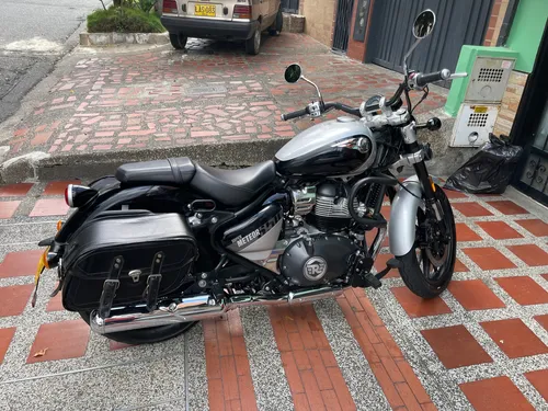 Super Meteor 650
