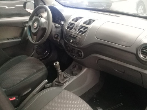 Fiat Grand Siena 1.6 // 2013