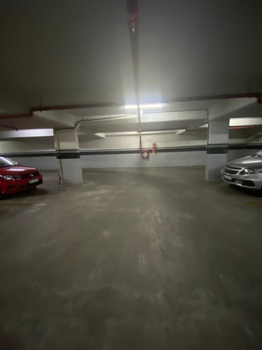 Imagen 4 de 4 de Cochera A La Venta En Edificio Barcelona 5 De San Miguel