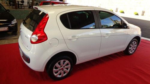 Imagem 4 de 23 de Fiat Palio Attrative 1.4 2016 Xaxim/sc