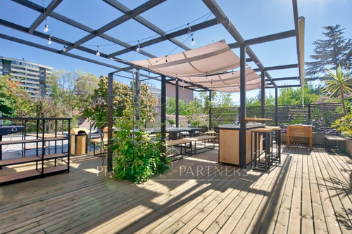 Espectacular Casa Comercial En El Golf ( Uf/m2 90)