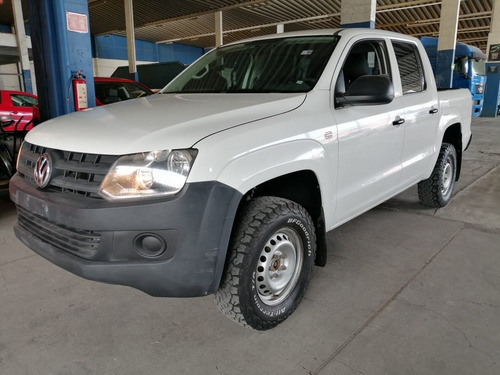 Imagen 1 de 8 de Vw Amarok Tdi Entry 4x2 A/a 2017 Blanco Garantia