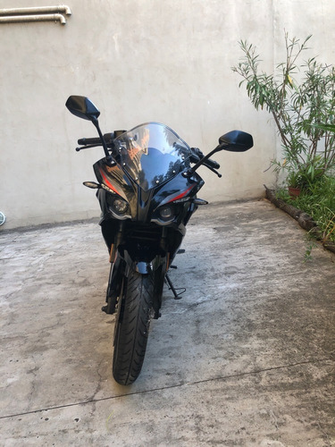 Imagen 4 de 10 de Bajaj Rouser Rs200