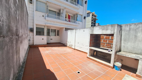 Venta -departamento - Ambiente Único - Cochera Y Patio - Centro, Rosario.