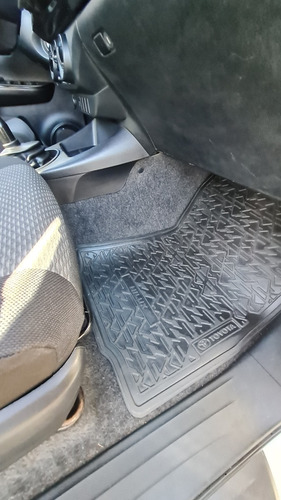 Toyota Hilux 2.4 Cd Dx 150cv 4x2