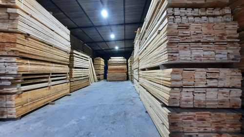 Imagen 6 de 10 de Tabla De Pino Madera Construcción Y Carpintería 15x2.5x3.66