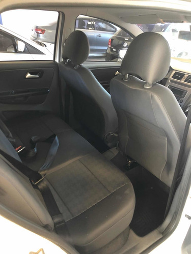Imagen 14 de 15 de Volkswagen Suran Trendline C/abs