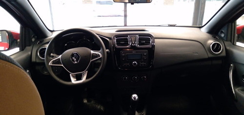 Imagen 2 de 15 de Renault Sandero Stepway Zen 1.6 (mm)