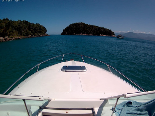 Imagem 2 de 5 de Poddium Nautica Lancha Magna 260 Cabin Ñ Focker Ñ Phantom