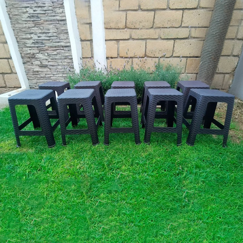 Imagen 5 de 7 de 10 Bancos De Plástico Tipo Rattan Para Jardín O Casa