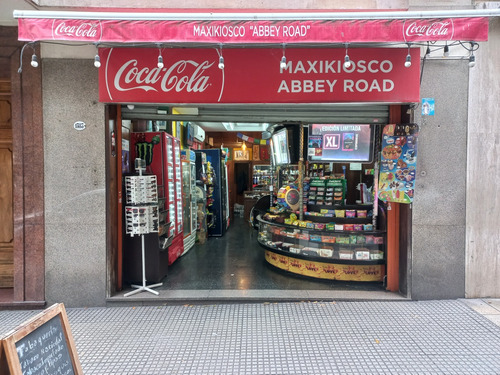 Maxikiosco En Recoleta