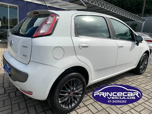 Imagem 10 de 10 de Fiat Punto 1.6 Essence
