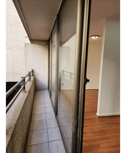 Rebajado Impecable Piso 2 Con Terraza Y Walk In Closet, Me