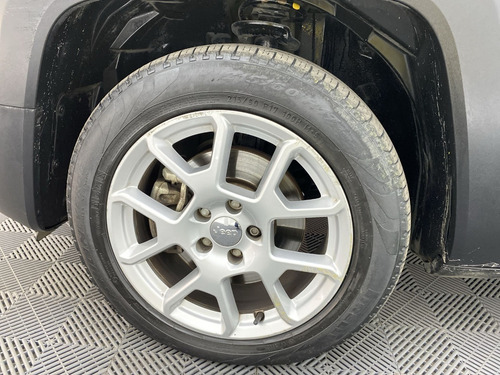 Imagen 25 de 25 de Jeep Renegade 1.8 1.8 Sport Plus
