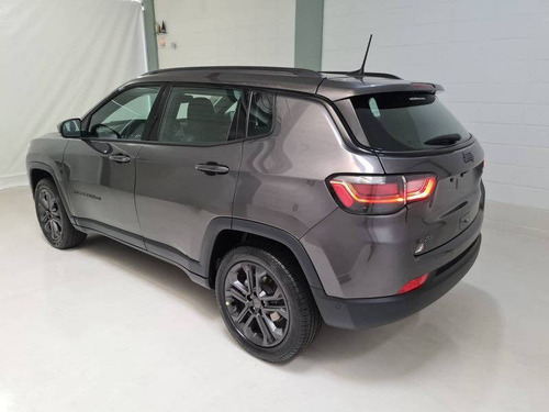 Imagem 6 de 12 de Jeep Compass 1.3 T270 Turbo Flex Longitude 80 Anos At6