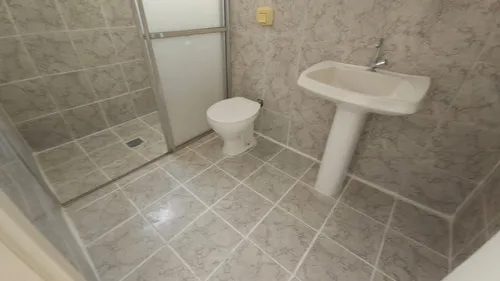 Casa Recém Reformada Com 3 Dormitórios Em Marília!