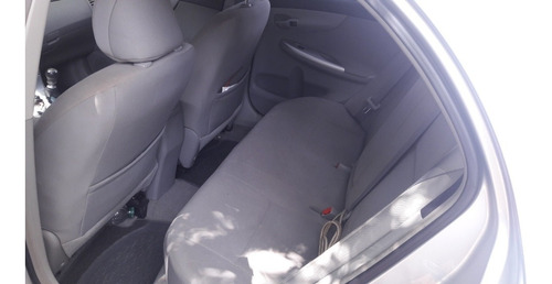 Imagen 9 de 10 de Toyota Corolla 2014 1.8 Xei Mt 136cv