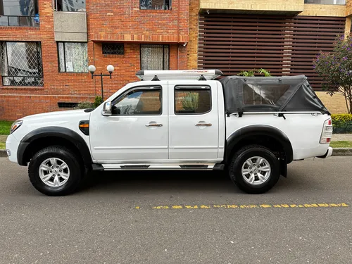Ford Ranger XLT 4X4 2.600 GSL FULL