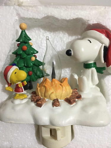 Lámpara Guía Navidad Snoopy Para Enchufe Prende La Antorcha