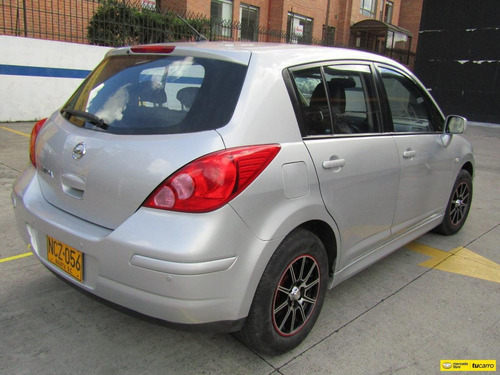 Imagen 5 de 13 de Nissan Tiida Hb