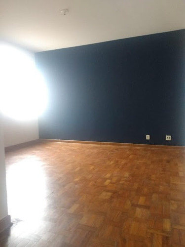 Imagem 8 de 10 de Sobrado Com Ponto Comercial Na Av Mais Movimentada De Caçapava - Pt0013