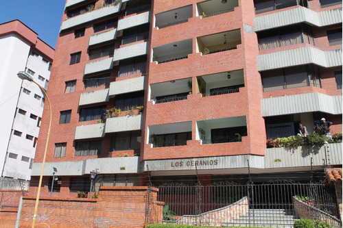 Apartamento En Venta Res. Los Geranios - Mérida