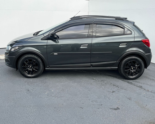 Chevrolet Onix 1.4 MPFI ACTIV 8V