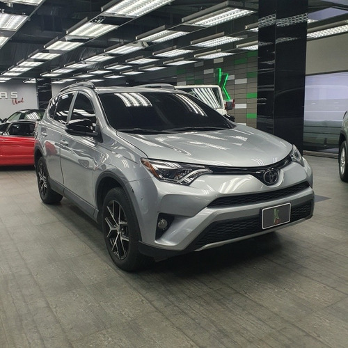 Imagen 3 de 7 de Toyota Rav4 Se