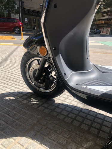 Imagen 5 de 16 de Moto Electrica Sunra Grace Motor 800w Bosch 2 Personas