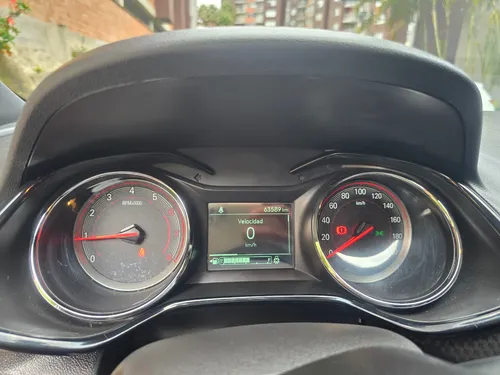 Chevrolet Onix 1.0T Rs Mt