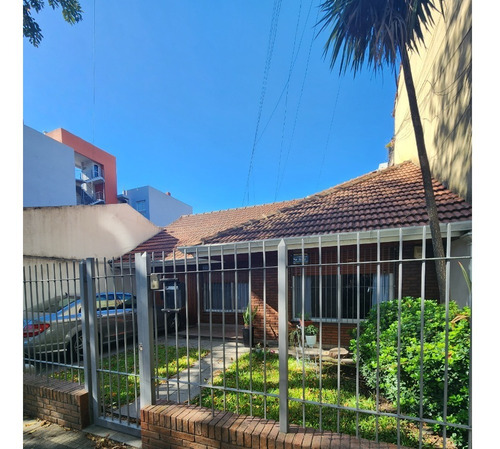 Imagen 2 de 28 de Venta- Impecable Casa En Cardeza, Monte Grande!