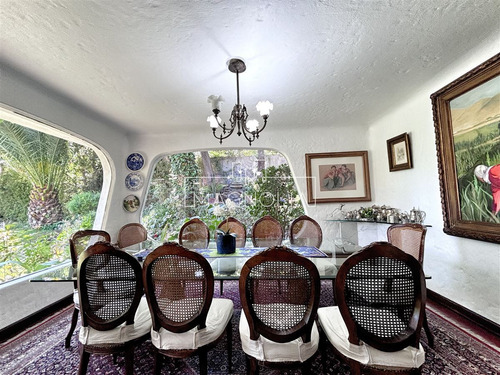 Casa En Arriendo De 6d/4b En Las Condes