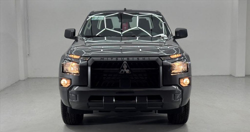 Mitsubishi Triton 2.4 BITURBO DIESEL CD GLS 4X4 AUTOMÁTICO