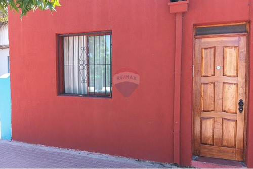 2 Bodegas En José Leyán, Talagante