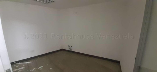 Imagen 26 de 30 de Galpon En Venta Este Barquisimeto, Amplio Estacionamiento, Info. 0424-5325471, Codigo 22-17700 Mf