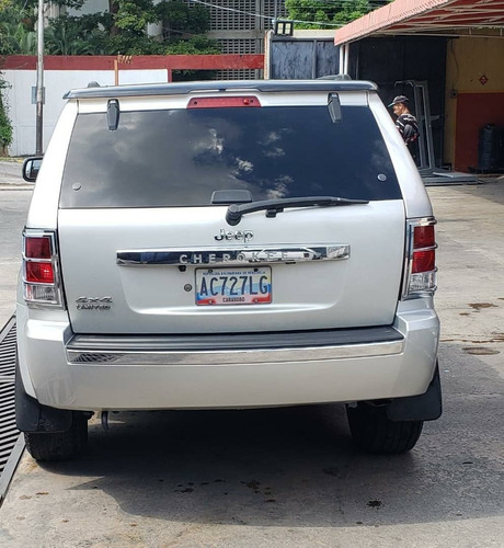 Imagen 4 de 16 de Jeep Grand Cherokee