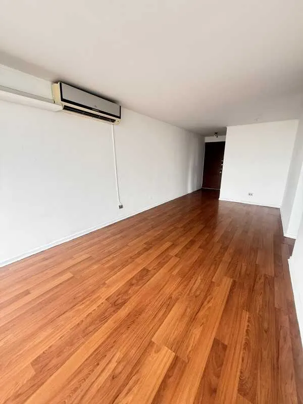 Imagen 4 de 19 de Amplio Departamento En Recoleta (127945)