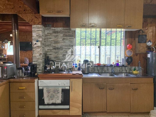 Imagen 8 de 24 de Casa En Venta De 4 Dorm. En Pucón