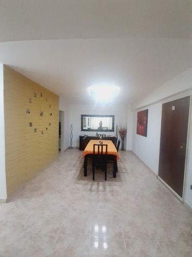 Imagen 5 de 14 de Leal Perez Vende Apartamento Res. Olimpo Las Chimeneas - Valencia