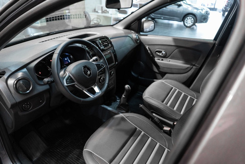 Renault Sandero Stepway Intens 1.6