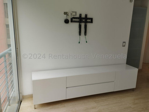 Apartamento En San Bernardino  Codigo: 24-22730  (linda Sahhar)