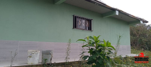 Casa En Arriendo En Santa Elena. Cod A5263