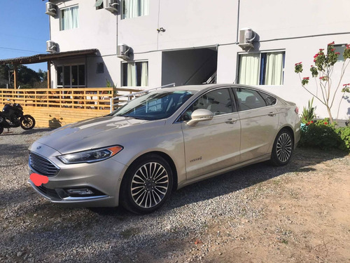 Imagem 4 de 4 de Ford Fusion 2017 2.0 Titanium Hybrid Aut. 4p