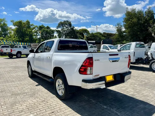Toyota Hilux 2.7l