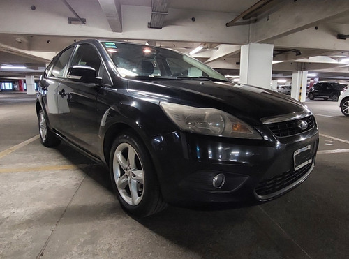 Imagen 7 de 10 de Ford Focus 1.8 Tdci 4 P 2010