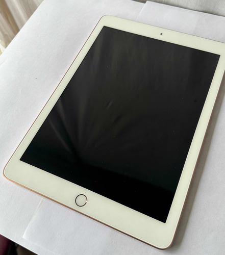 iPad 6 Sexta Generación / Rose Gold / 32 Gb / 100% Original (Reacondicionado)
