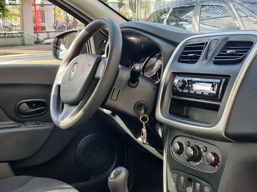 Renault Sandero Authentic Flex 1.0