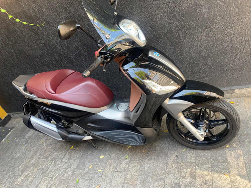 Imagem 8 de 9 de Piaggio Beverly 350 Touring