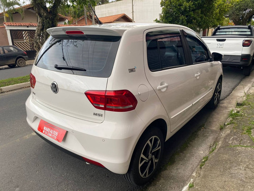 Imagem 8 de 8 de Volkswagen Fox 1.6 Msi Highline 16v Flex 4p Manual