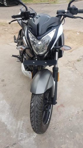 Imagen 6 de 6 de Rouser Ns200